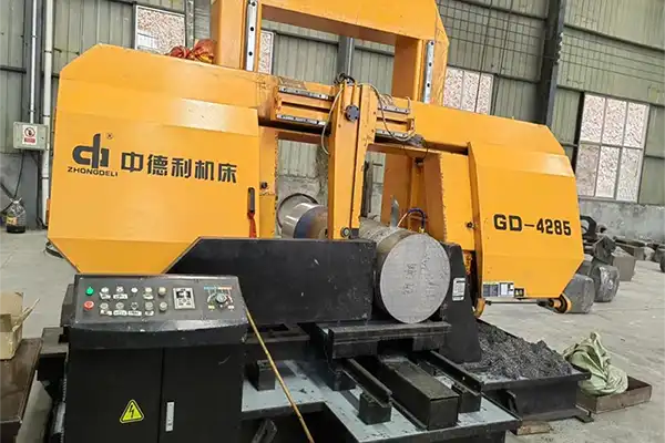 Sawing Machine
