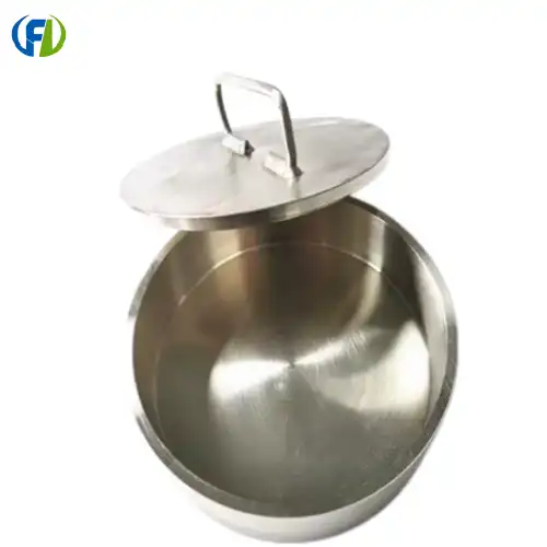 Laboratory straight-walled and sloping-walled 35ml nickel crucibles
