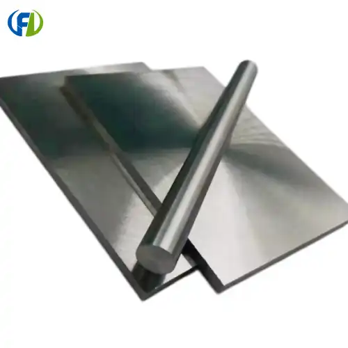 Titanium-zirconium alloy rod